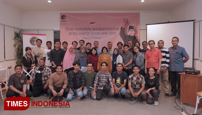 Para peserta Temu Nasional Alumni Panitia Bung Hatta Tour 2014-2019. (Foto: Naufal Ardiansyah/TIMES Indonesia)