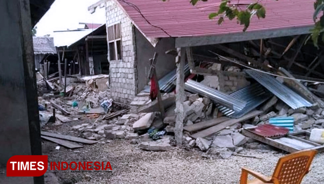 Pascagempa berkali-kali mengguncang Maluku Utara pada Ahad (14/7), Bupati Halmahera Selatan menetapkan status tanggap darurat penanggulangan bencana di sepuluh kecamatan. (FOTO: AJP TIMES Indonesia)