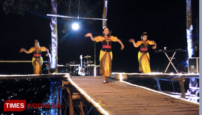 One of the performance at the tourism package release of Sengkuyung Bumiaji. (Picture by: Muhammad Dhani Rahman/TIMES Indonesia) 