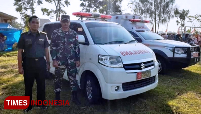Tenaga medis dari Puskesmas dan TNI membackup pasukan upacara pembukaan TMMD Reguler Tegal. (FOTO: AJP TIMES Indonesia)