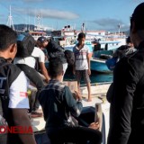 Medan Berat mampu Ditembus Tim DER-ACT untuk Distribusikan Bantuan di Halsel