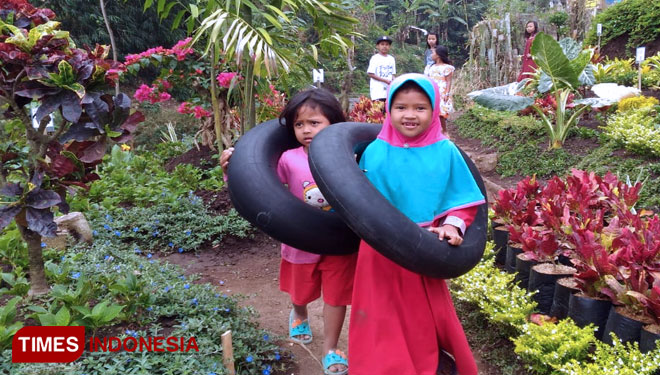 Taman-Bunga-Umbul-Giripurno-b.jpg