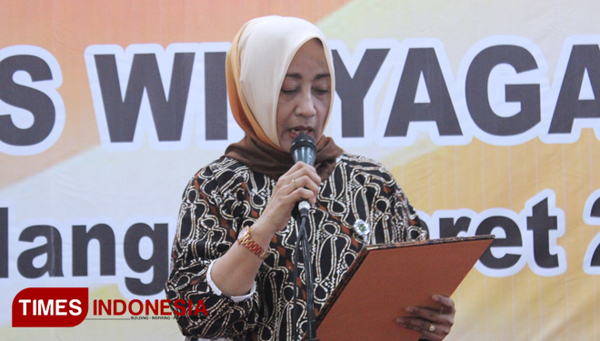 wakil rektor II, Dra. Yekti Intyas Rahayu, MM. (FOTO: AJP TIMES Indonesia)