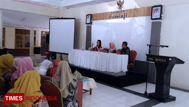 Refreshing-kelompok-pendukung-Air-Susu-Ibu-a.jpg