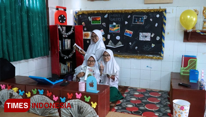 Tingkatkan Minat Baca Perpustakaan Sma Khadijah Surabaya Gelar Program Sudut Baca Kelas Times Indonesia