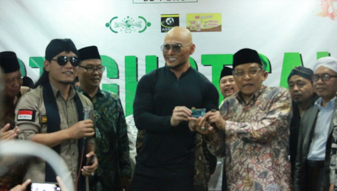 Setelah Islam, Deddy Corbuzier Pilih NU