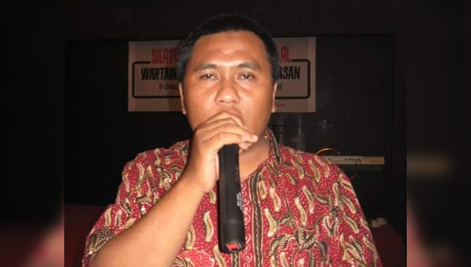 Dedi Priyanto, Ketua Umum Forum Wartawan Pamekasan (FWP). (Foto: Akhmad Syafi'i/TIMES Indonesia)