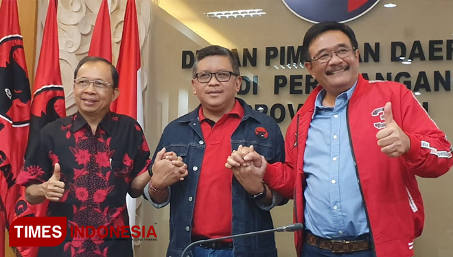 Ketua Steering Commitee (SC) Kongres V PDI Perjuangan, Djarot Saiful Hidayat (kanan). (Foto: PDI P For TIMES Indonesia)