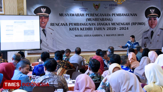 Wali Kota membuka Musrenbang RPJMD (FOTO: Pemkot Kediri for TIMES Indonesia)