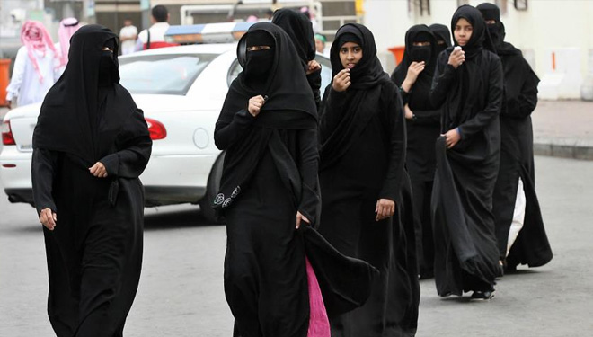 Pemerintah Arab Saudi Cabut Larangan Wanita Dewasa Pergi Tanpa Seizin Wali Pria