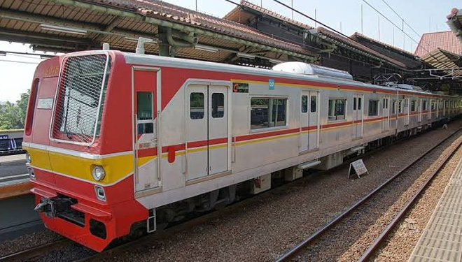 KRL Commuter Line. (FOTO: Istimewa)