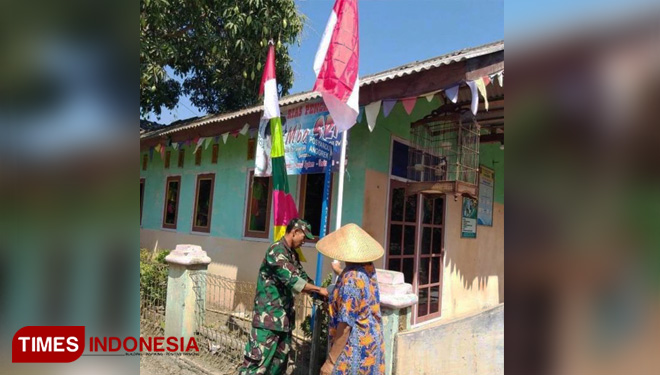 TMMD-Kodim-Tegal-Berikan-Merah-Putih-3.jpg
