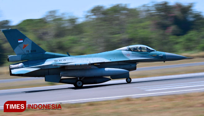 Pesawat-tempur-F-16-Fighting-Falcon.jpg