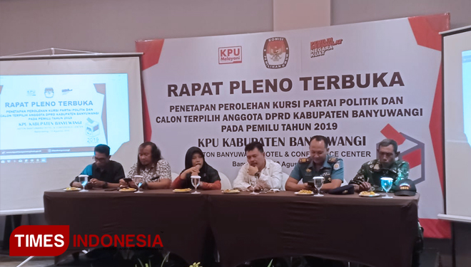Rapat Pleno penetapan calon anggota Dewan oleh KPU Banyuwangi. (Foto: Agung Sedana/TIMES Indonesia)