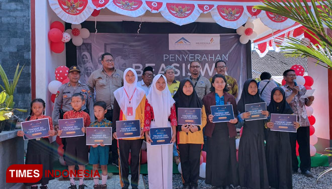 Ratusan Anak di Pesanggaran Banyuwangi Mendapat Beasiswa Pendidikan