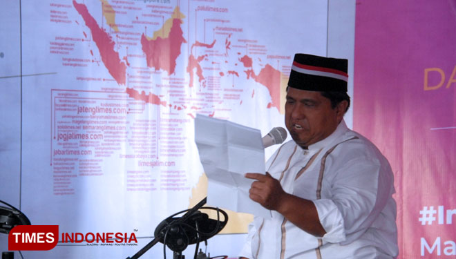 Puisi Gus Bay feat Mr D Sampaikan Kemenangan TIMES Indonesia
