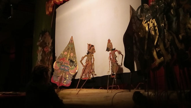 Andi Bayu Sasongko the puppeteer of Gathotkaca Kridha. (Picture by: Istimewa)