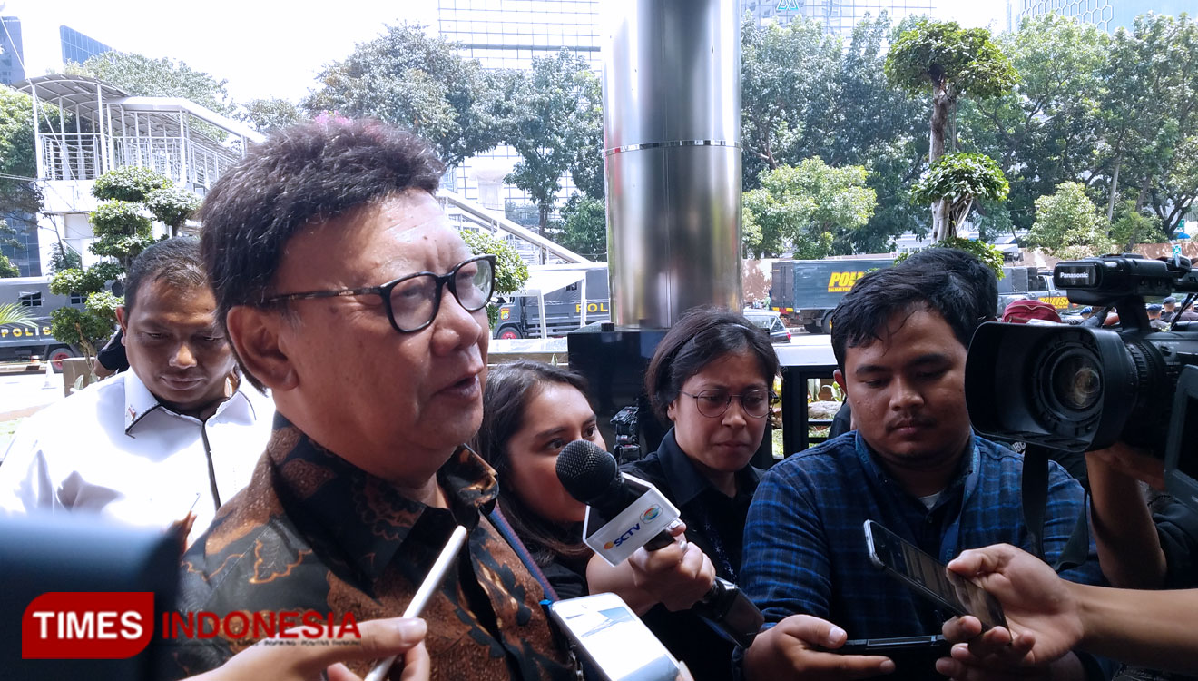 Mendagri Pertanyakan Kenapa Daerah Selalu Keluhkan Stok Blanko KTP Habis