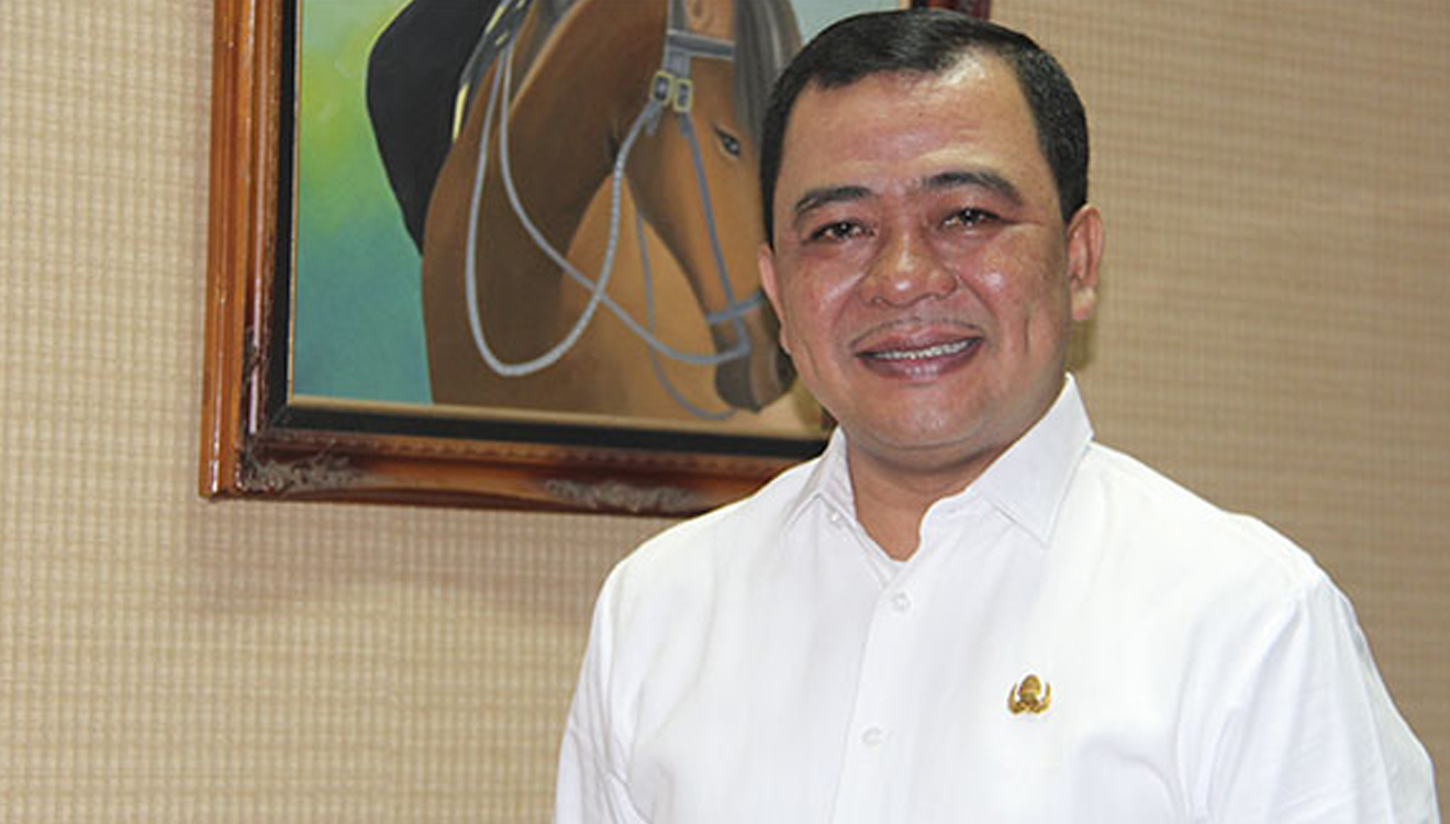 Kepala Dinas Perindustrian dan Perdagangan Kota Batam, Gustian Riau. (Foto: mediacenter.batamnews.go.id)