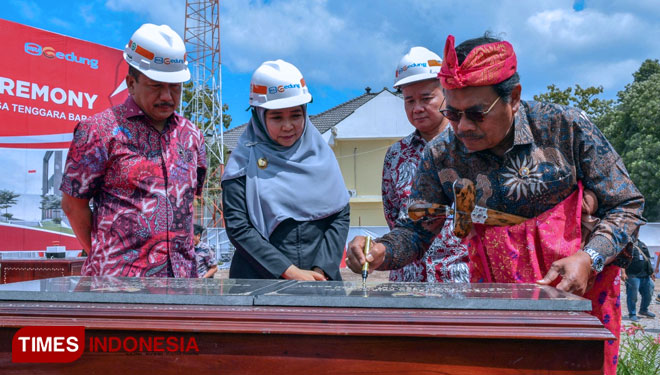Jaksa Agung RI Pimpin Peletakan Batu Pertama Pembangunan Kantor Kejati NTB dan Kejari Mataram