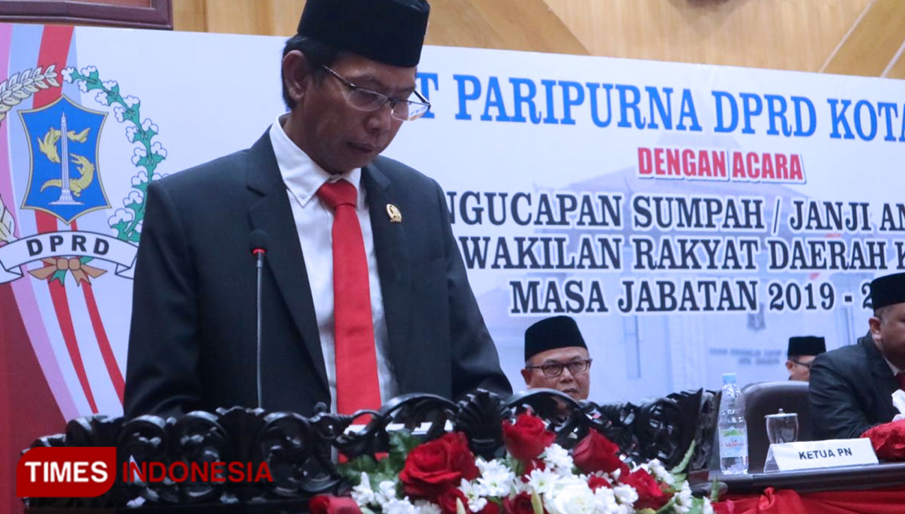 DPRD-SURABAYA-B.jpg