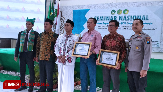 Seminar Silatnas BEM Pesantren 2019 di IAIDA Blokagung Banyuwangi. (FOTO: Agung Sedana/TIMES Indonesia)