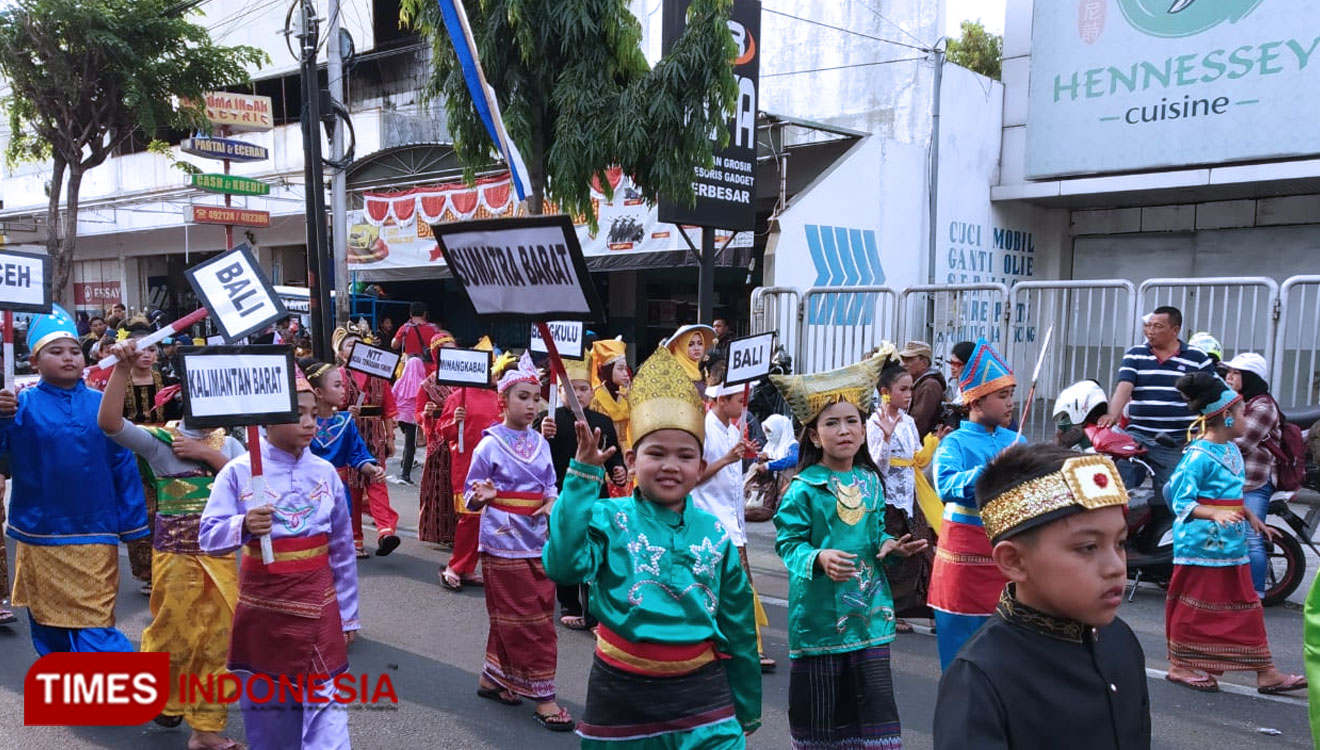 karnaval-b.jpg