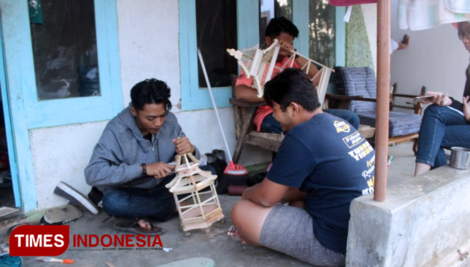 Manfaatkan Limbah Kkn 29 Unisma Malang Telurkan Kreasi Unik Bernilai