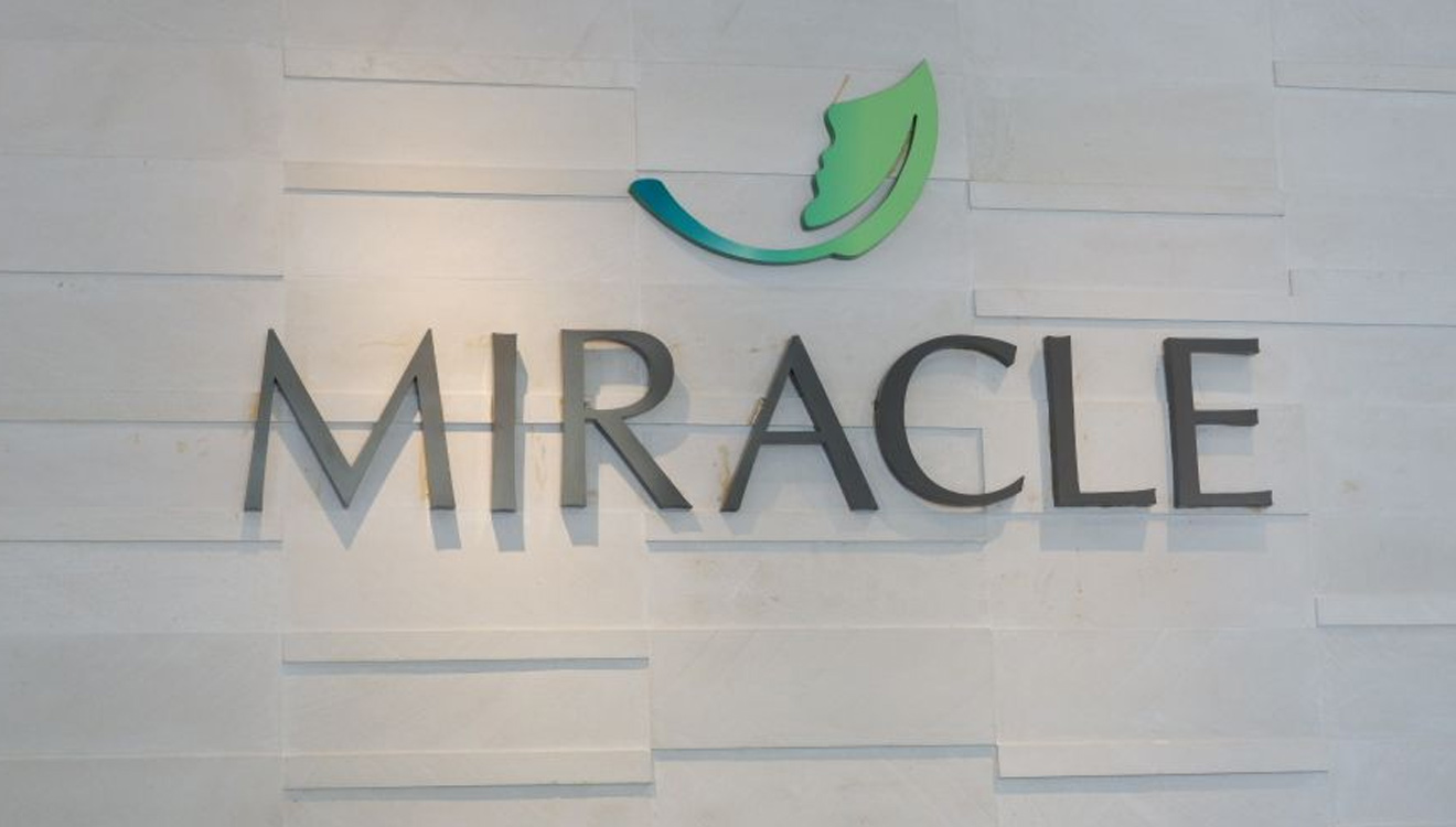 Miracle-Aesthetic-Clinic-3.jpg