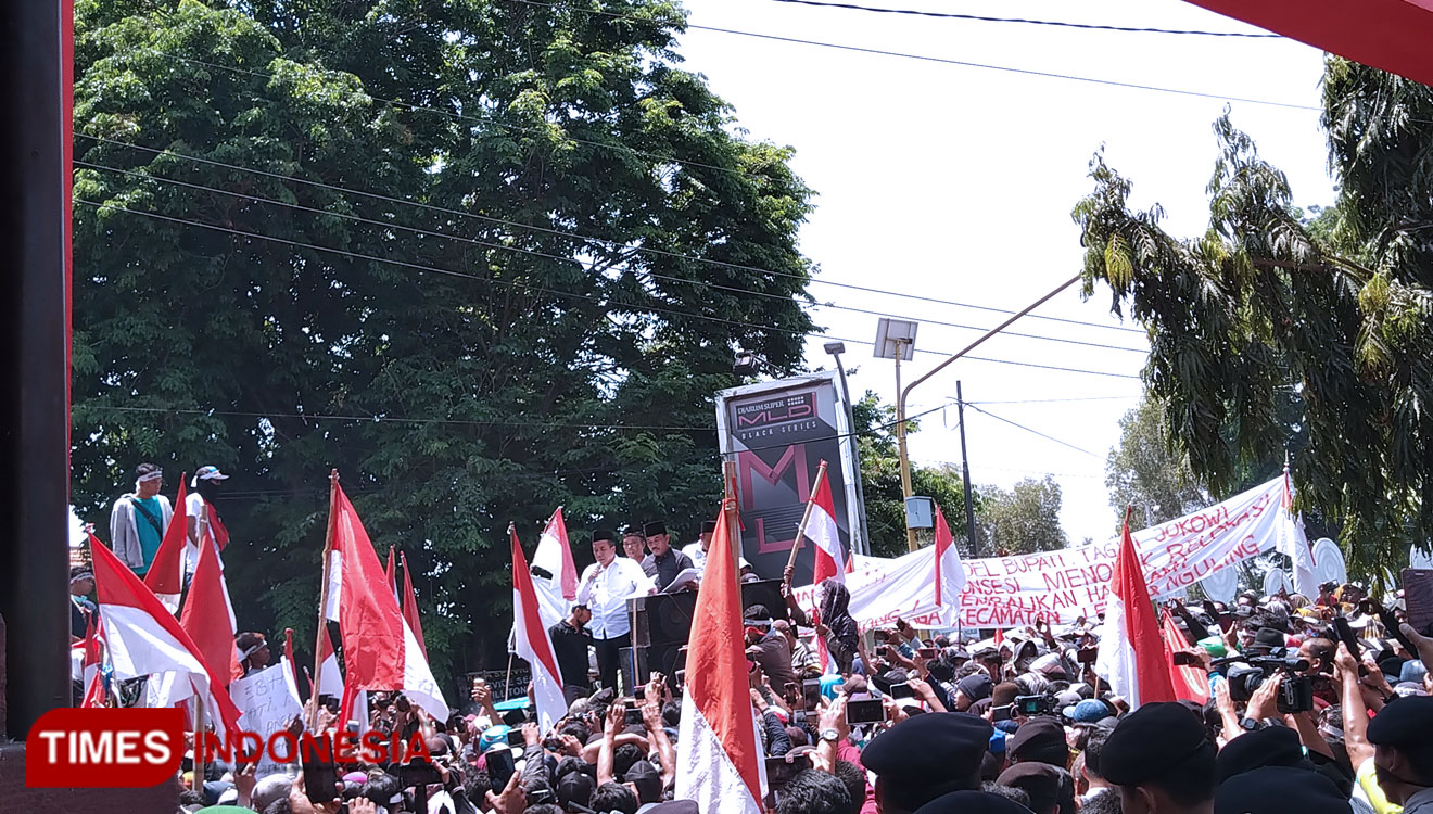 Pemkab Pasuruan Dukung Penolakan Relokasi Warga Lekok dan Nguling