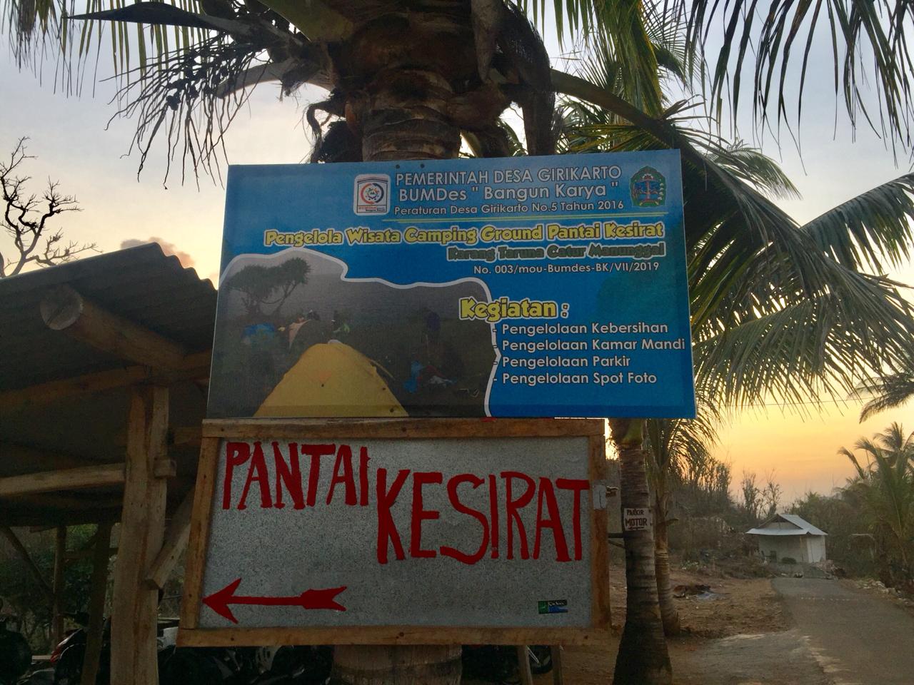 Pantai-Kesirat-Dusun-Karang-4.jpg