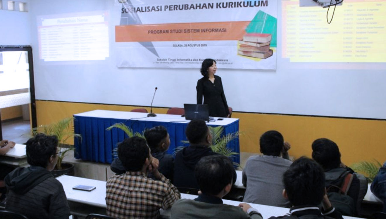 Kurikulum Baru, Prodi Sistem Informasi STIKI Malang Fokus Tempa Mahasiswa Profesional dan Siap Kerja