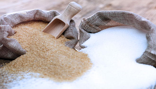 Ilustrasi - Brown Sugar dan Gula Putih (FOTO: holadoc)