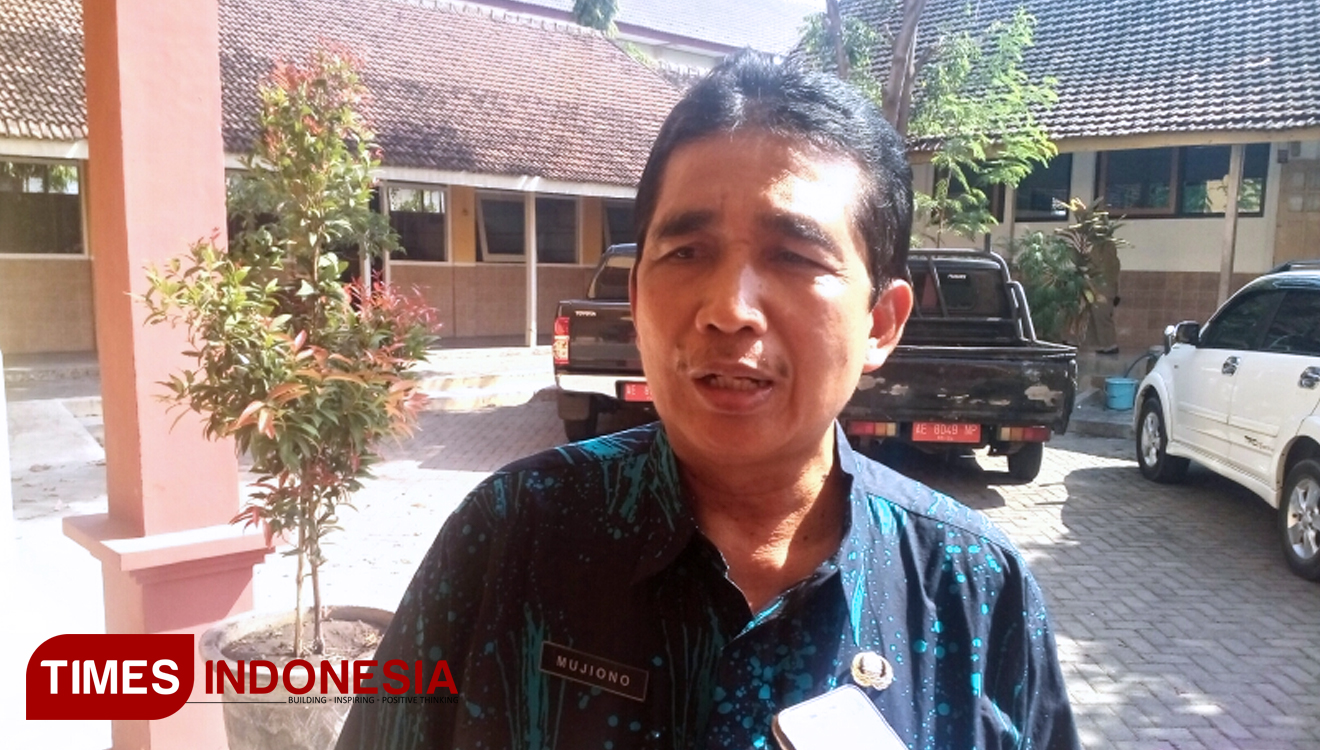 Plt Kepala Disperkim Kabupaten Magetan, Mujiono saat ditemui jurnalis TIMES Indonesia. (Foto: M Kilat Adinugroho/TIMES Indonesia)