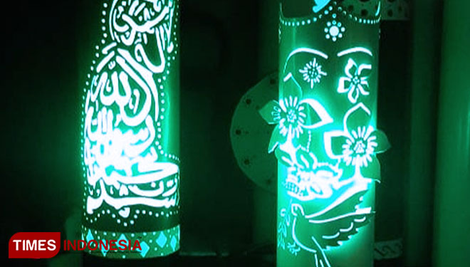 Di Tangan Misbahul Munir Pipa Bisa Jadi Lampu Hias Di Tangan Misbahul Munir Pipa Bisa Jadi Lampu Hias