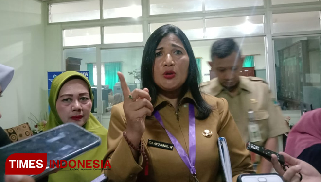 Kepala Disbudpar Kota Malang Ida Ayu Made Wahyuni usai koordinasi dengan pihak Bentoel. (Foto: Naufal Ardiansyah/TIMES Indonesia)