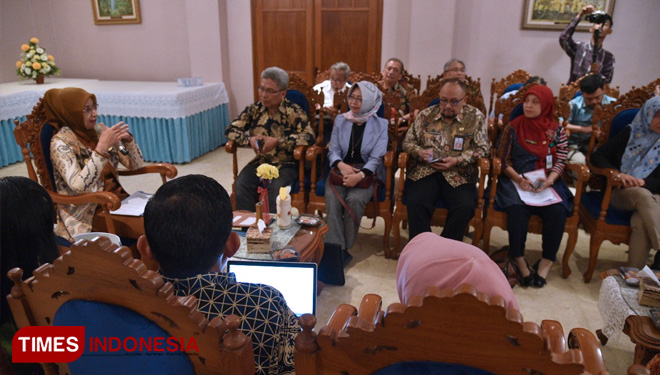 Audiensi EMNC dengan Bupati Jember dr Faida. (FOTO: Dody Bayu Prasetyo/TIMES Indonesia)