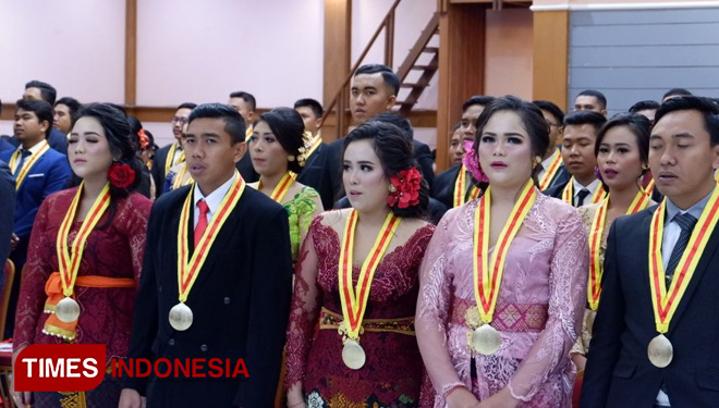 Prosesi Yudisium dan pelepasan Sarjana Hukum dan Magister Hukum Universitas Dwijendra Bali. (Foto: Imadudin M/TIMES Indonesia)
