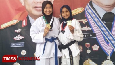 Dua Siswa MTsN 3 Mojokerto Raih Medali Emas Taekwondo Kapolri Cup