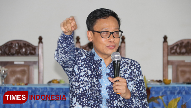 Kepala BPPSDMP Kementerian Pertanian RI Prof. Dr. Ir. Dedi Nursyamsi, M.Agr, memberikan kuliah umum di Polbangtan Malang, Rabu (18/9/2019). (Foto: Humas Polbangtan Malang for TIMES Indonesia)