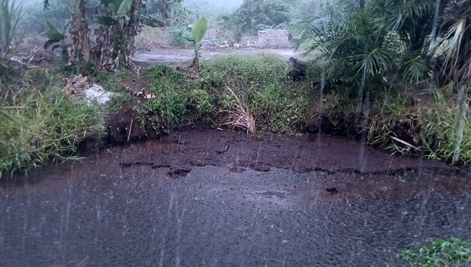 Operasi teknologi modifikasi cuaca (TMC) berhasil menurunkan hujan di Kota Dumai, Riau, Rabu, 18 September 2019. (FOTO: Dok.BNPB)