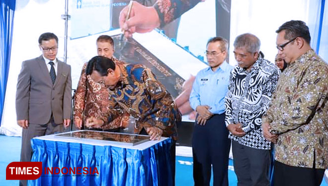 Gubernur-DIY-Sri-Sultan-HB-X.jpg