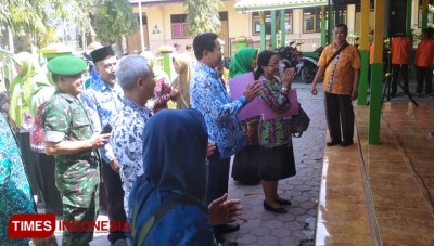 Hari Tani Nasional, Ratusan Massa Kepung Kantor DPRD 