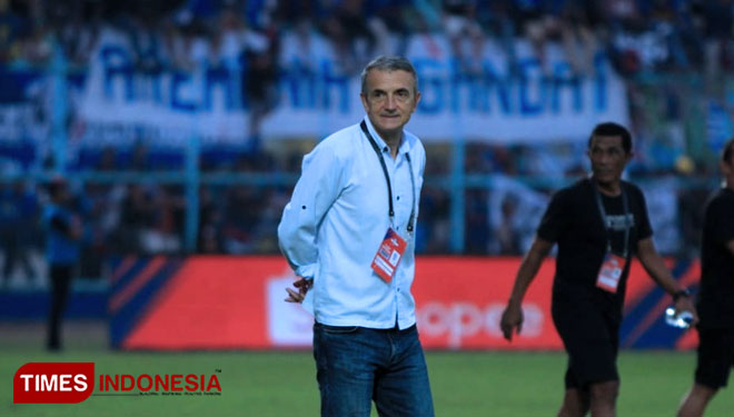 Pelatih Arema Fc, Milomir Seslija, (FOTO: Tria/TIMES Indonesia)