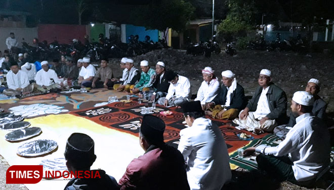 Suasana rokatan tanah untuk pembangunan Gedung NU Center di Kelurahan Kota Kulon Bondowoso. (FOTO: Moh Bahri/TIMES Indonesia)