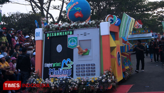 Diskominfo Kabupaten Malang Turut Semarakan Pawai Budaya dan Parade Mobil Hias MBF 2019