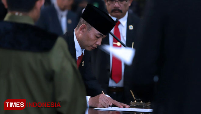 DPRD-Kota-Batu-b.jpg