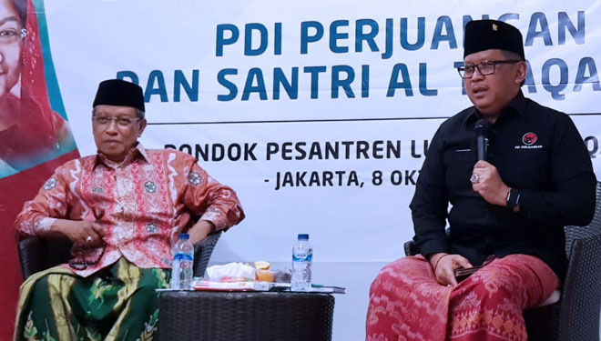Sekjen PDI Perjuangan Hasto Kristiyanto [kemeja hitam] bersama Ketuam Umum PBNU, KH Said Aqil Siraj. (FOTO: PDI Perjuangan for TIMES Indonesia)
