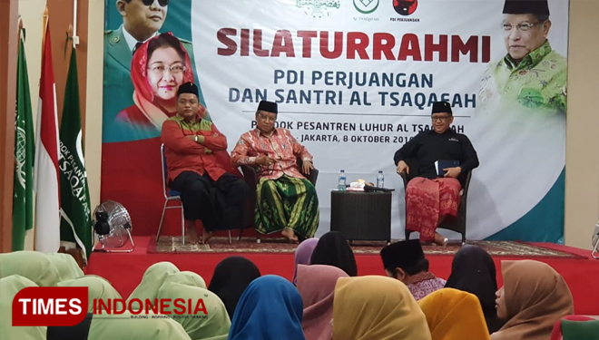 [Kiri] Ketua Umum PBNU, KH Said Aqil Siradj. (FOTO: Hasbullah/TIMES Indonesia).