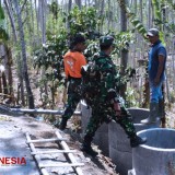 Pembangunan Gorong-Gorong, Warga Bantu Satgas TMMD Kodim Malang-Batu